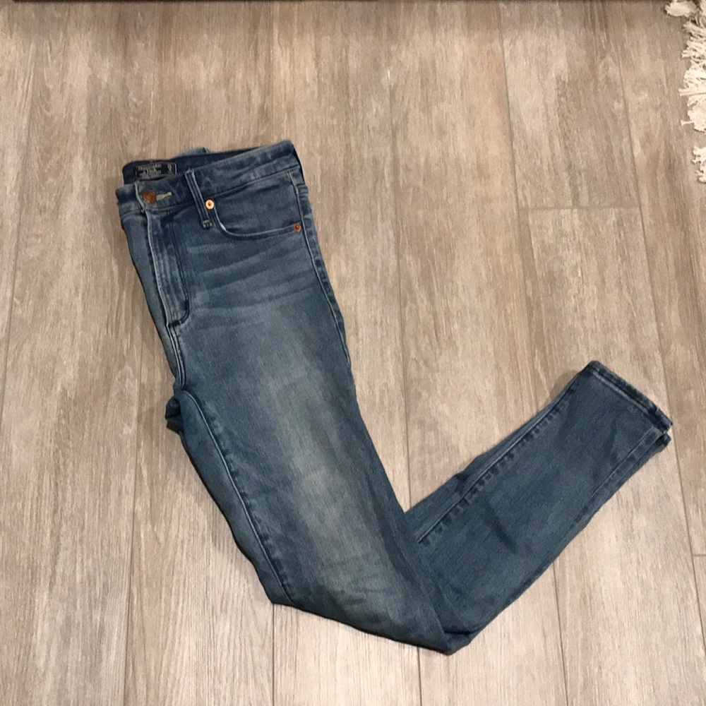Abercrombie super high waisted skinny jeans